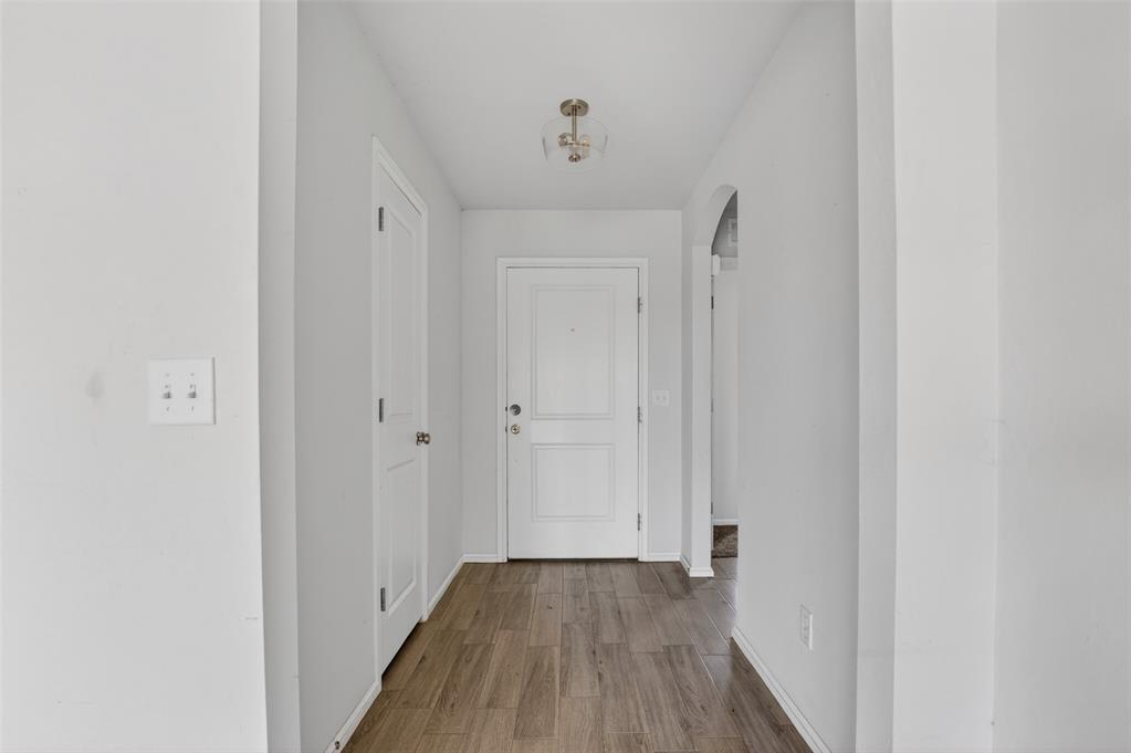 1037 Piper Street Property Photo 6