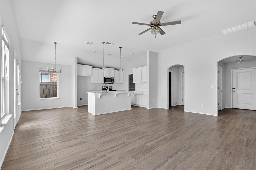 1037 Piper Street Property Photo 10