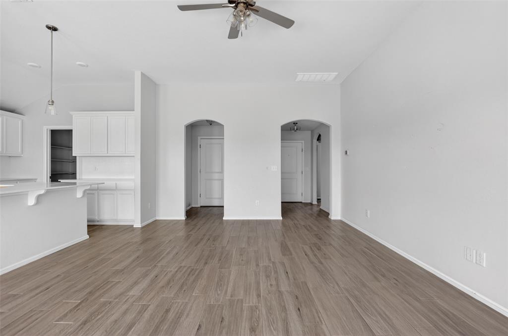 1037 Piper Street Property Photo 11