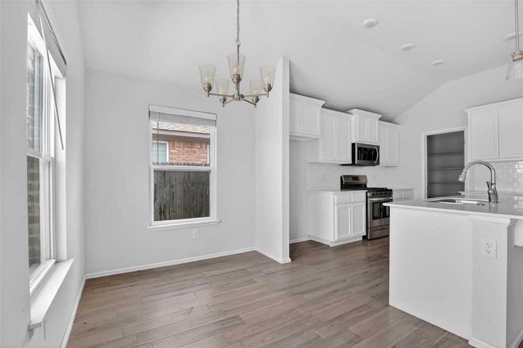 1037 Piper Street Property Photo 14