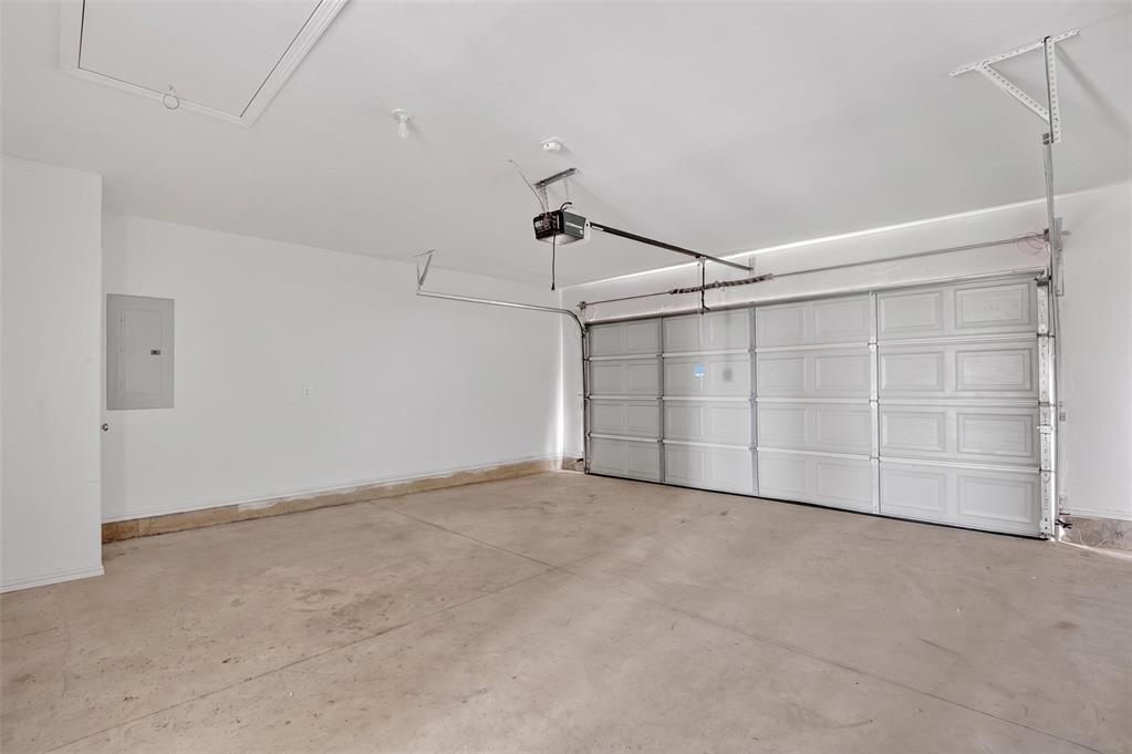 1037 Piper Street Property Photo 33