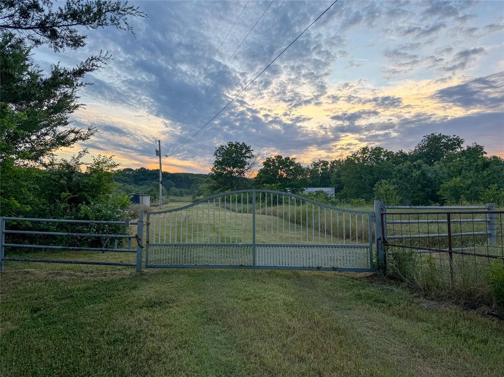 376098 E 990 Road Property Photo 22