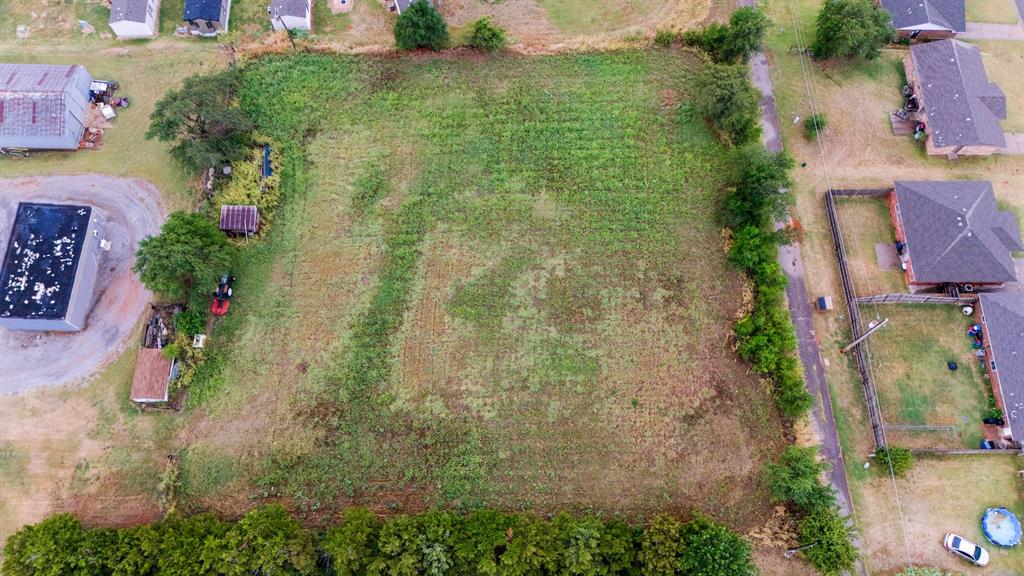 Nw Main Street Property Photo 7