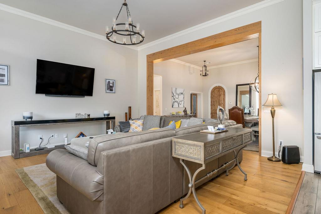 18205 Calder Road Property Photo 13
