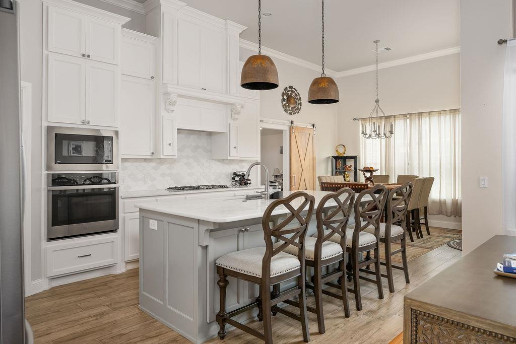 18205 Calder Road Property Photo 14