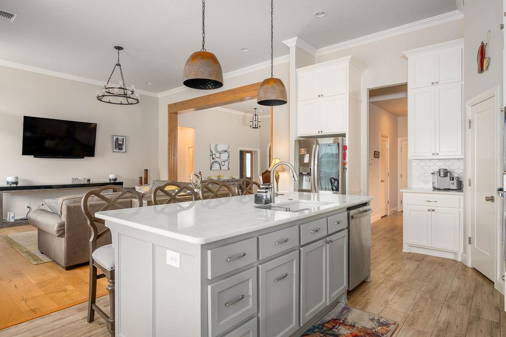 18205 Calder Road Property Photo 21