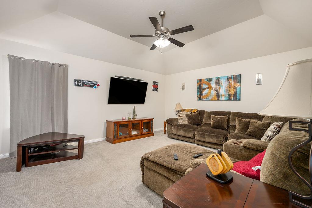 18205 Calder Road Property Photo 22