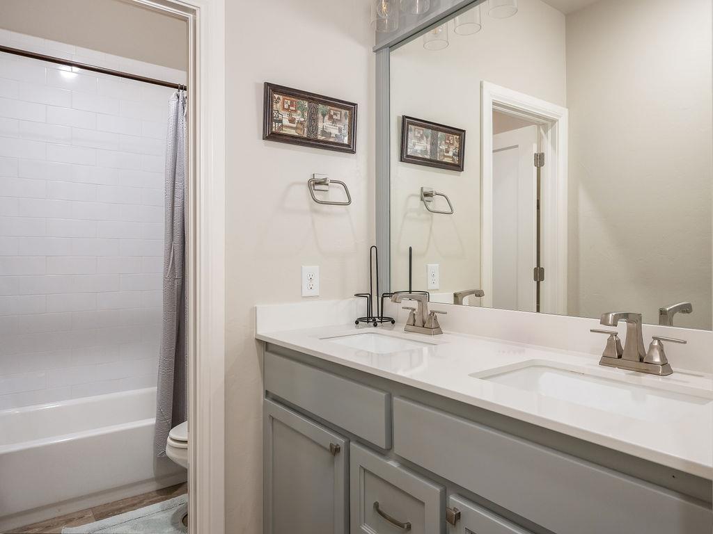 18205 Calder Road Property Photo 26