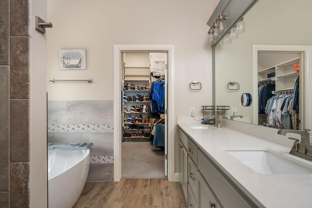 18205 Calder Road Property Photo 33