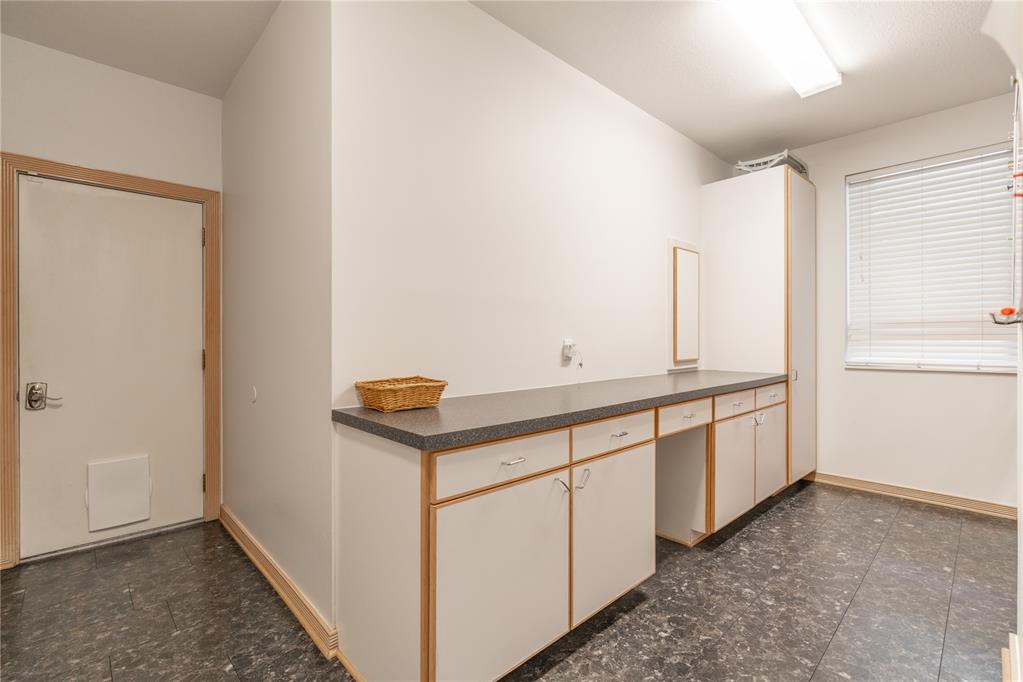 2015 Summit Circle Property Photo 24