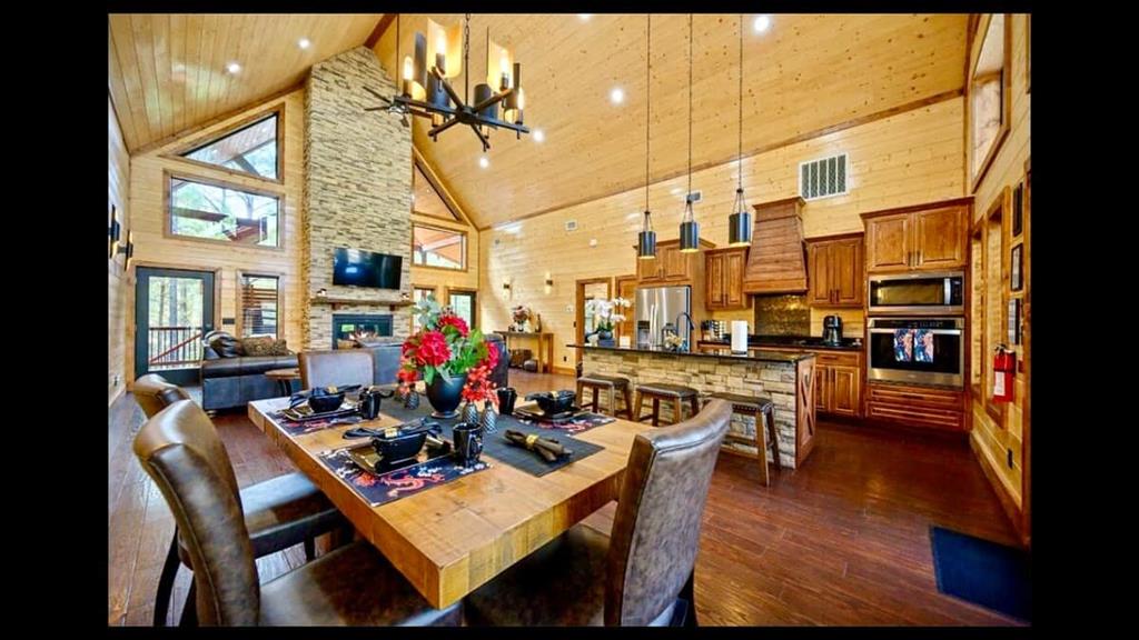 211 Boulder Avenue Property Photo 4