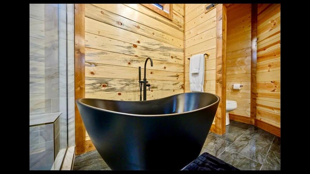 211 Boulder Avenue Property Photo 20