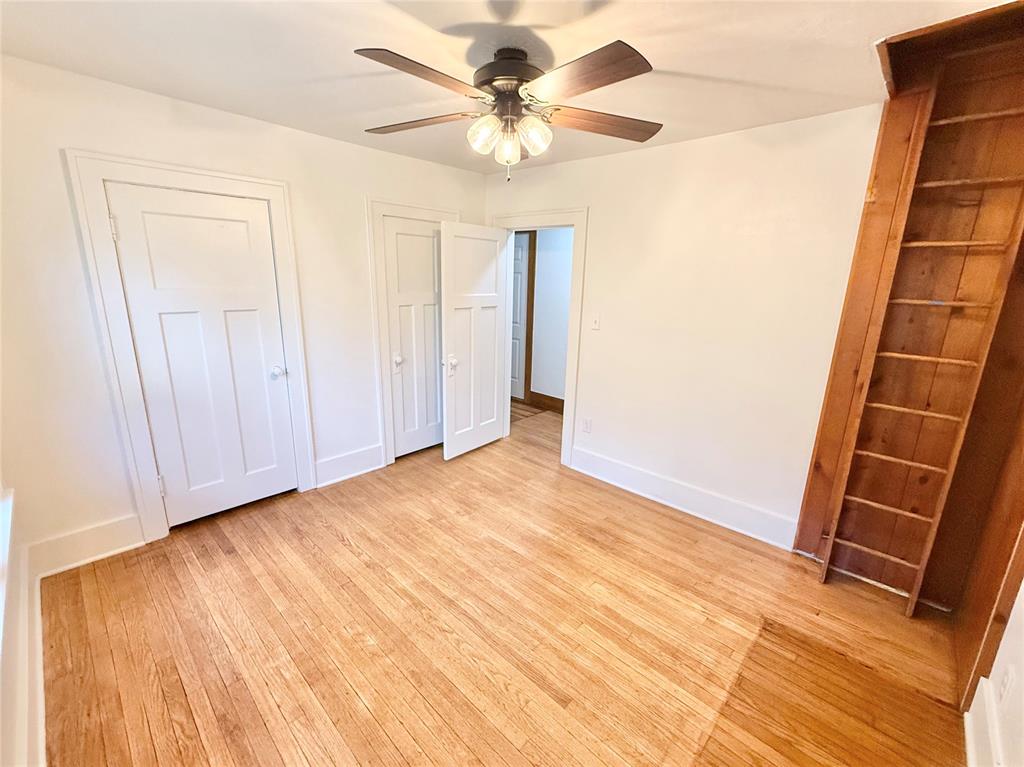 207 S Park Road Property Photo 20