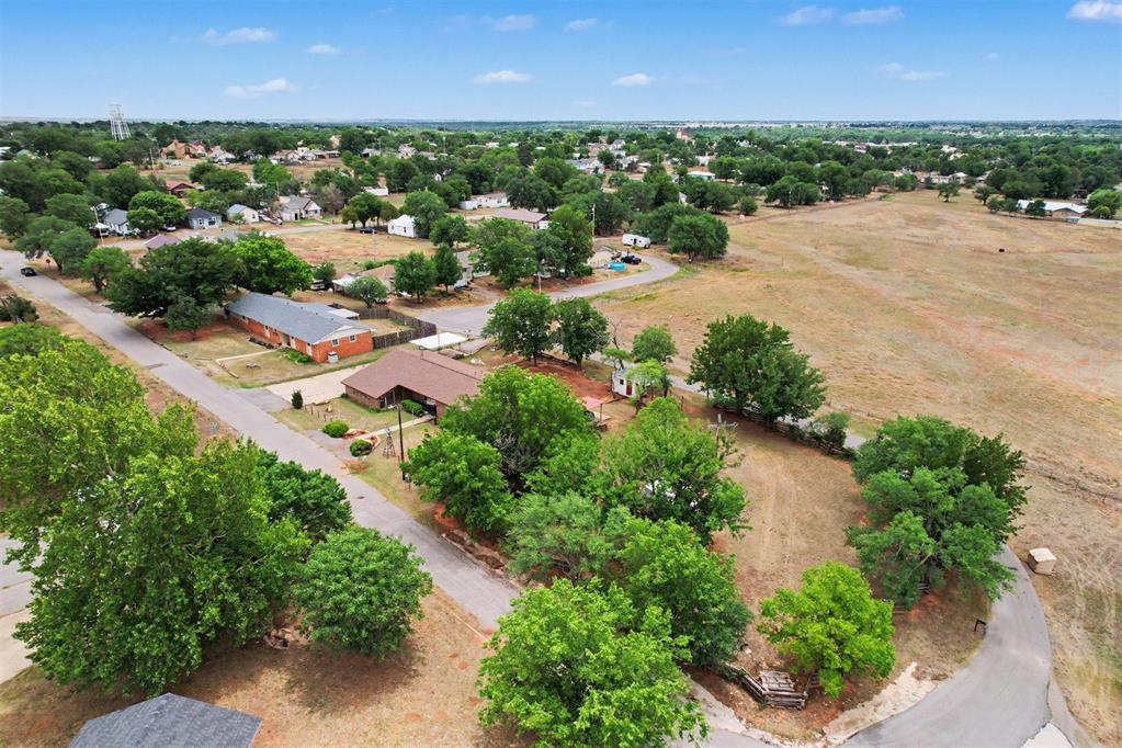 502 W Enterprise Avenue Property Photo 49