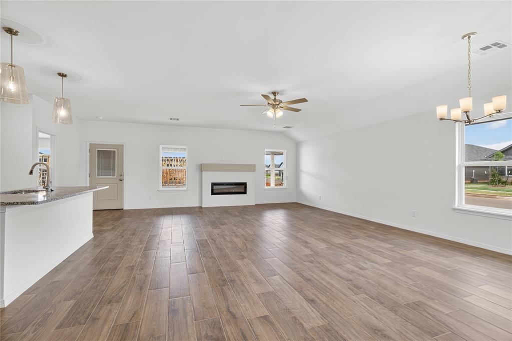 1901 Sage Valley Terrace Property Photo 7