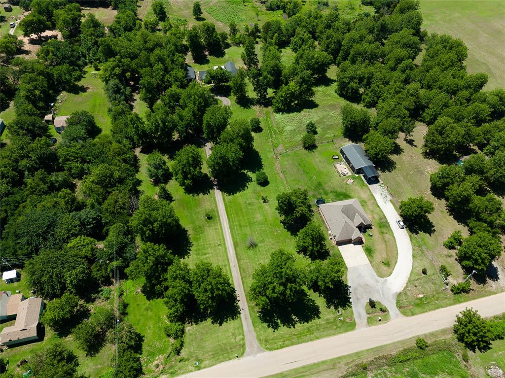 2221 W College Avenue Property Photo 40