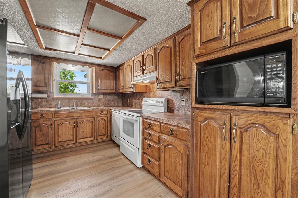 308 Elkview Drive Property Photo 17