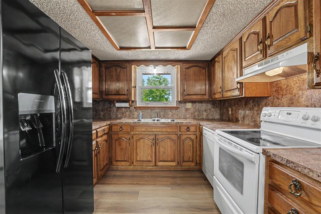 308 Elkview Drive Property Photo 19