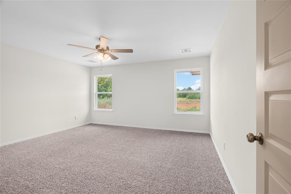 1905 Long Cove Avenue Property Photo 16