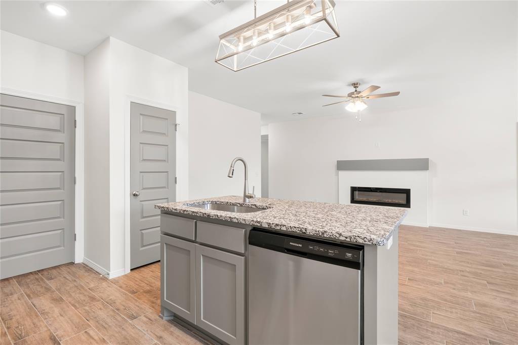 10641 Sw 18th Street Property Photo 12