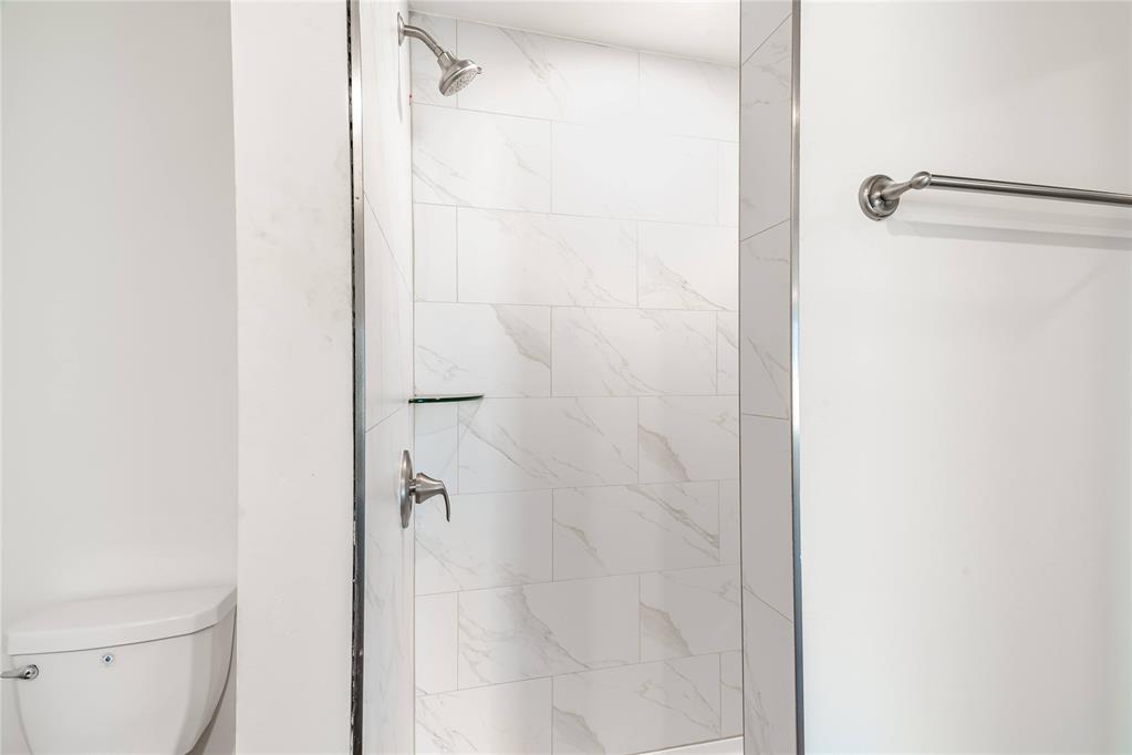 10641 Sw 18th Street Property Photo 19
