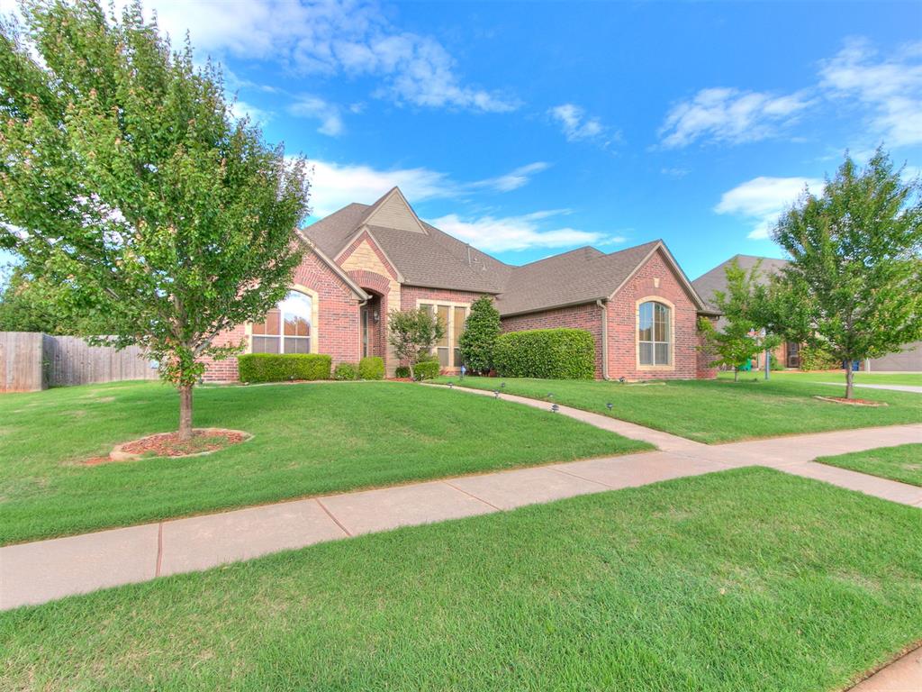 15212 Grayson Drive Property Photo 4