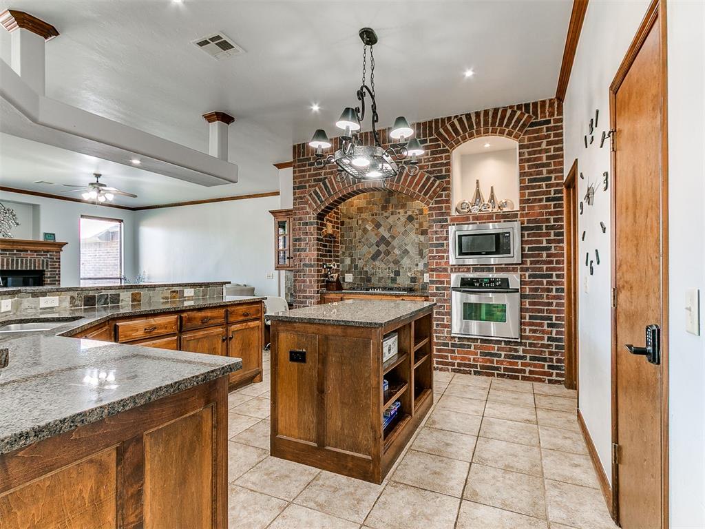 15212 Grayson Drive Property Photo 24