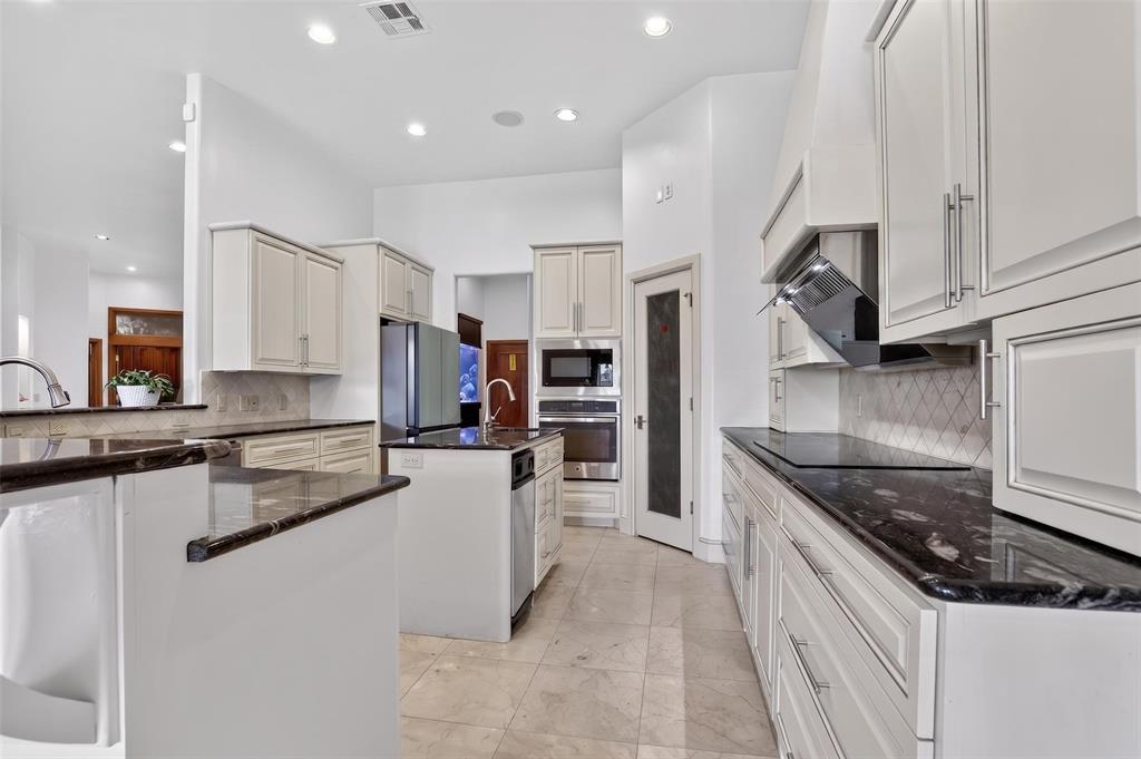 13909 Cascata Strada Property Photo 12