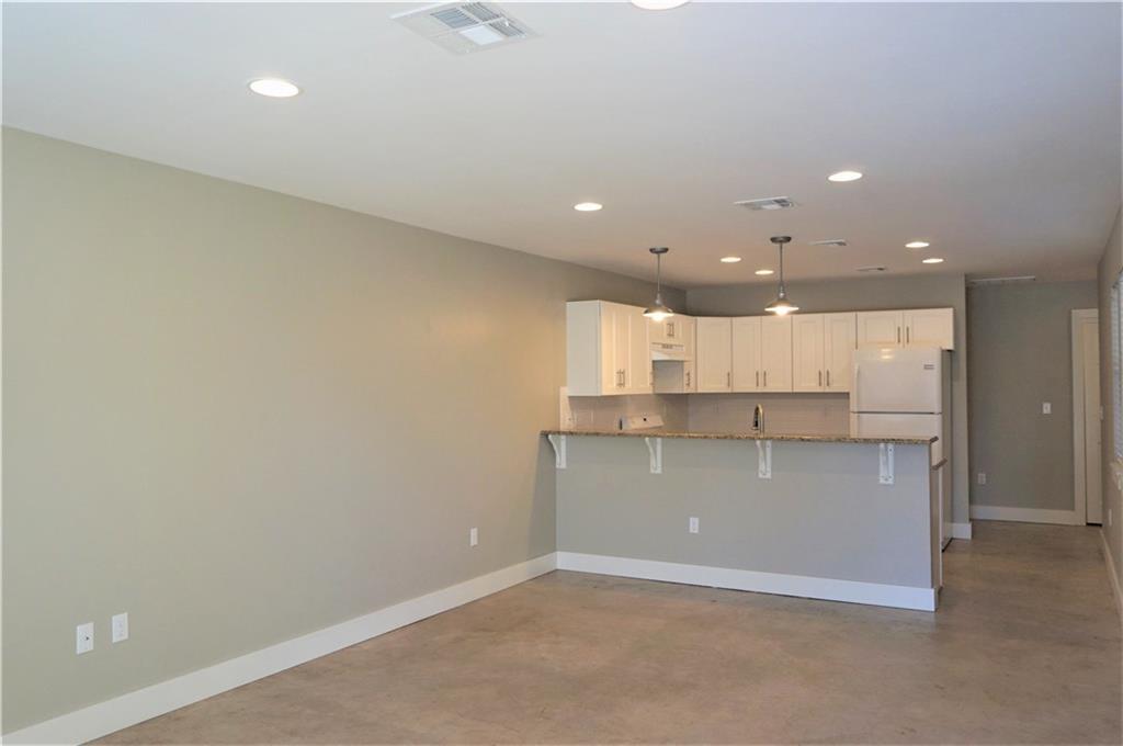 1715 Nw 14th Street Property Photo 4