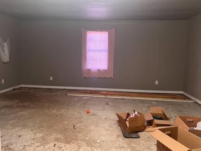 109 Se 57th Street Property Photo 4