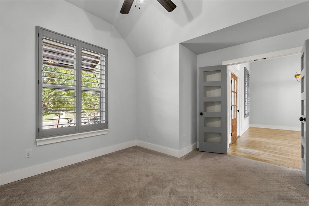 314 Bulverde Drive Property Photo 8