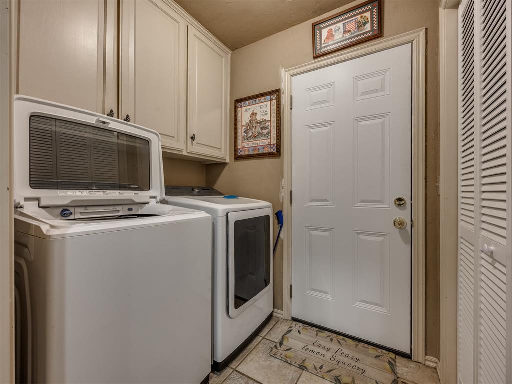 7104 N Lakeway Drive Property Photo 34