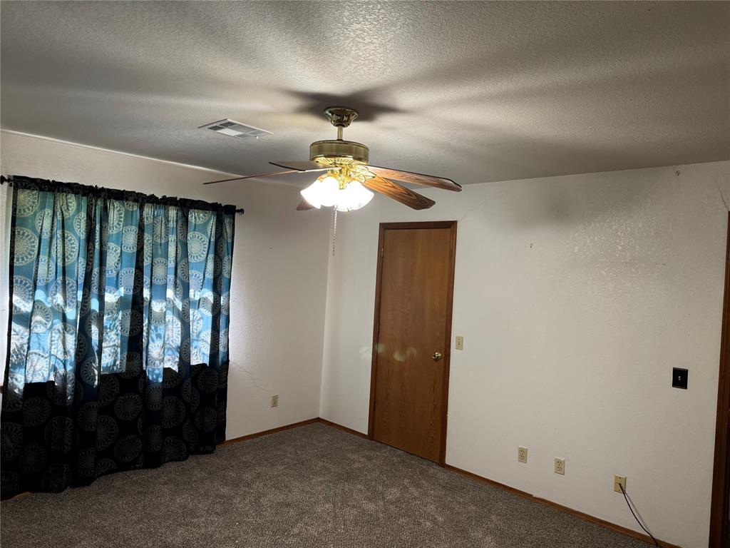 9304 County Road 3440 Property Photo 13