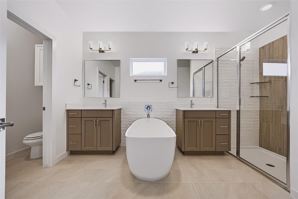 4105 Nw 180th Street Property Photo 19