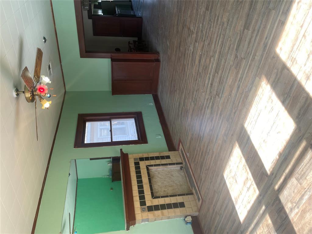 1929 Nw 12th Street Property Photo 4