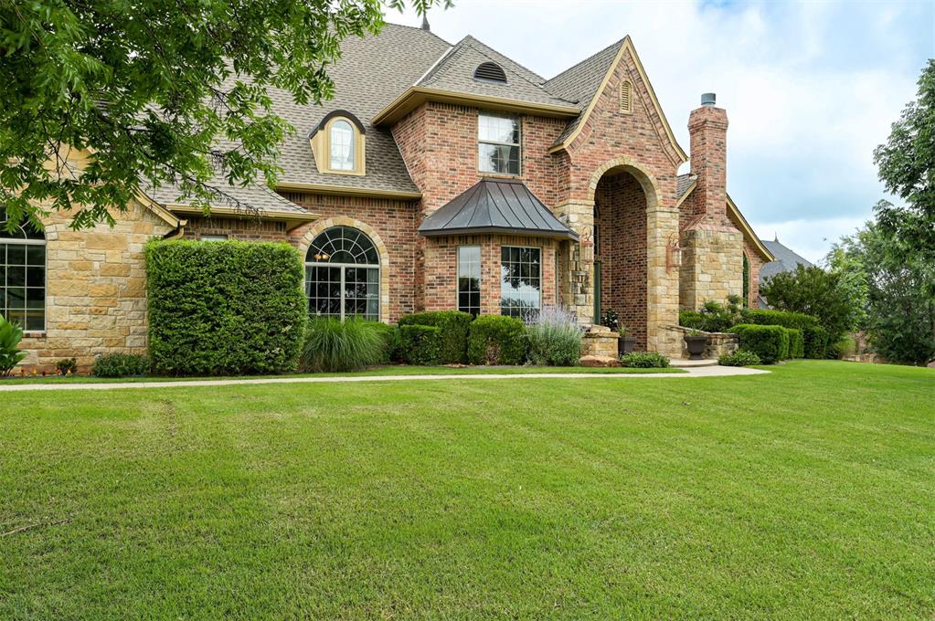 18299 Carlton Way Property Photo 47