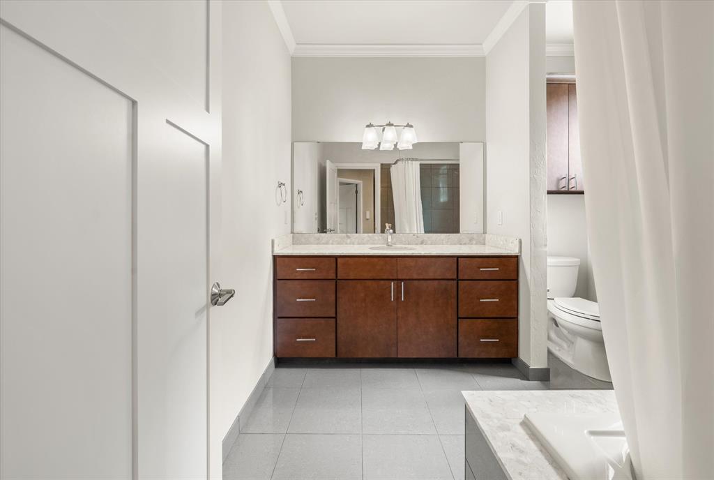 611 Pool Court Property Photo 35