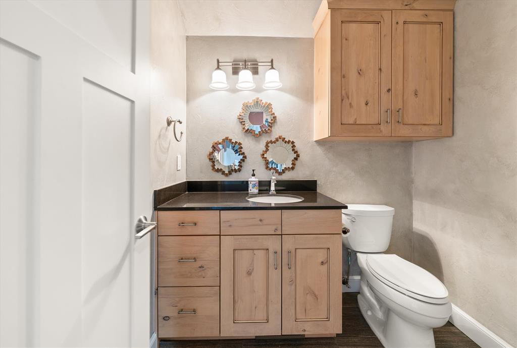 611 Pool Court Property Photo 40