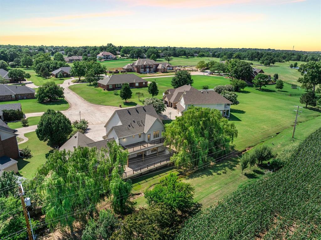 611 Pool Court Property Photo 43