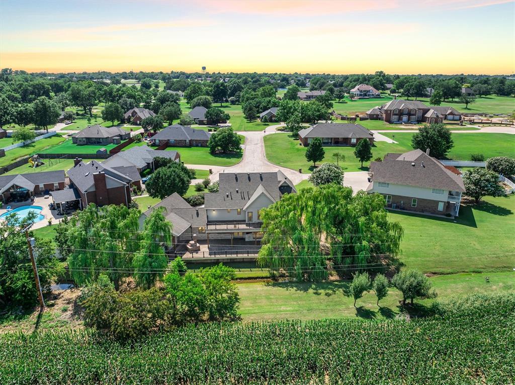 611 Pool Court Property Photo 44