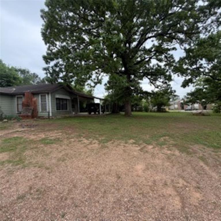 103 E Sherry Lane Property Photo 7