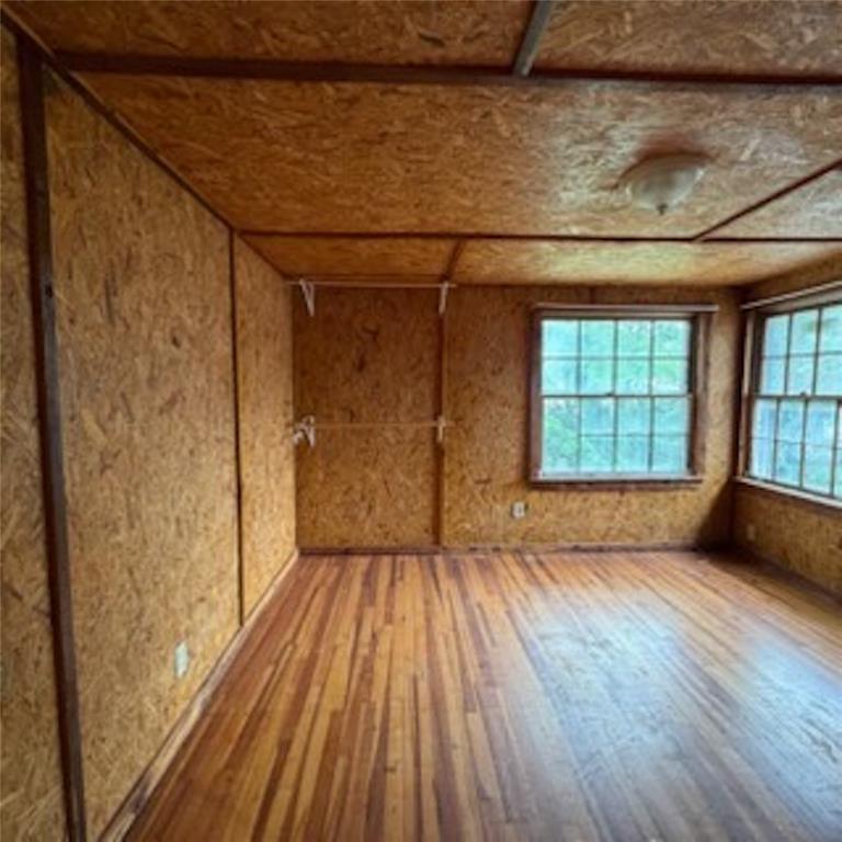 103 E Sherry Lane Property Photo 38
