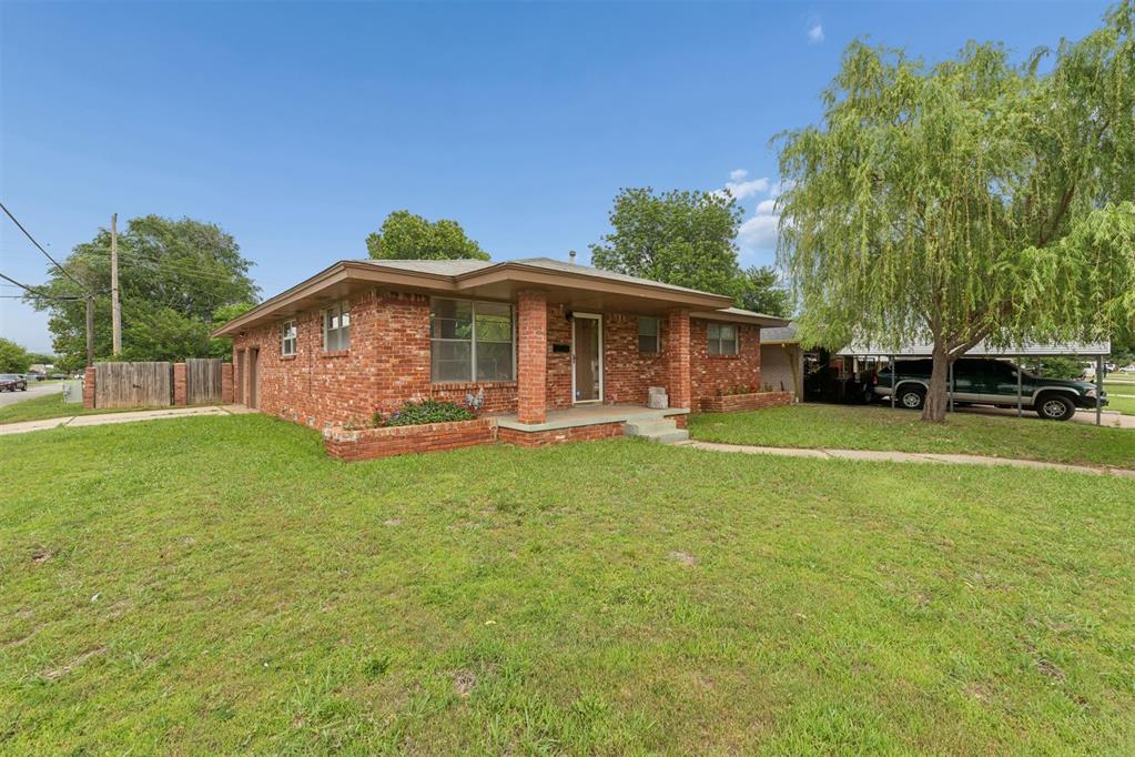 2637 Sw 56th Street Property Photo 3