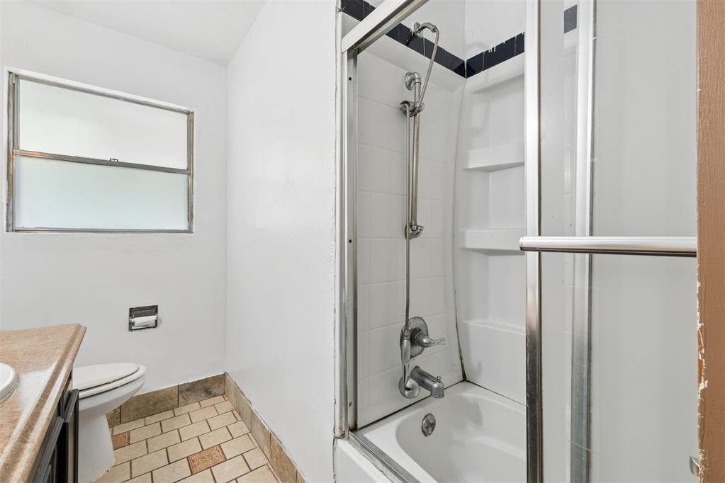 2637 Sw 56th Street Property Photo 31