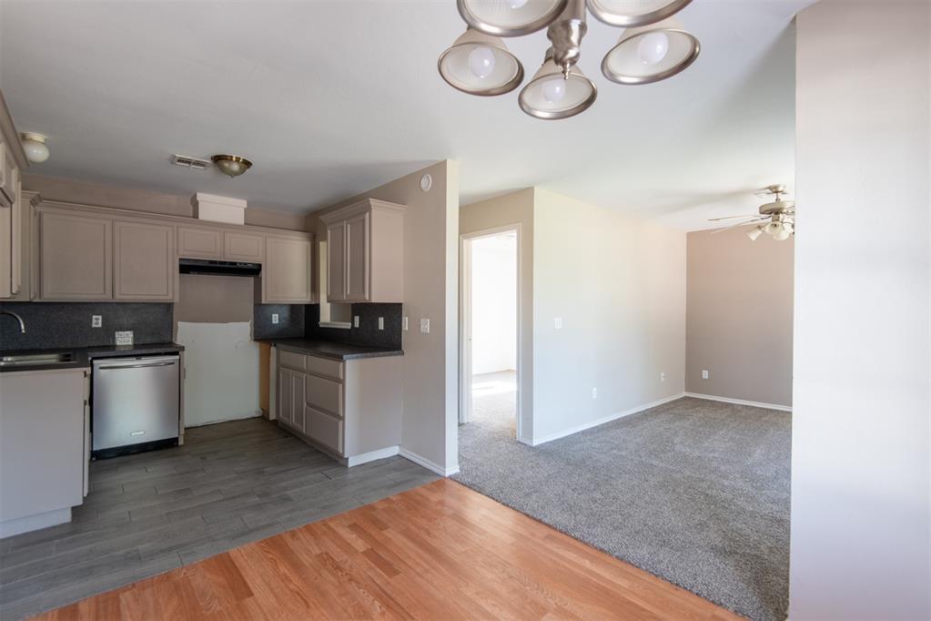 1232073 Property Photo 4