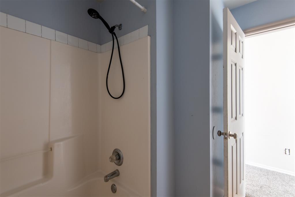 1232073 Property Photo 15