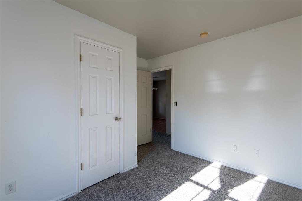 1232073 Property Photo 21