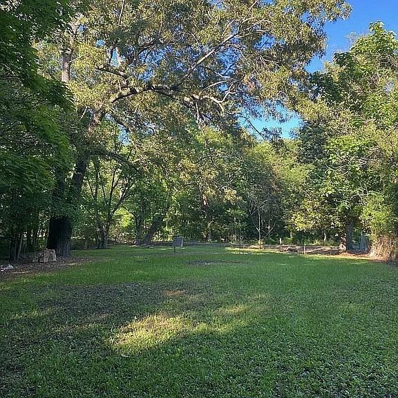 901 Dierks Street Property Photo 1