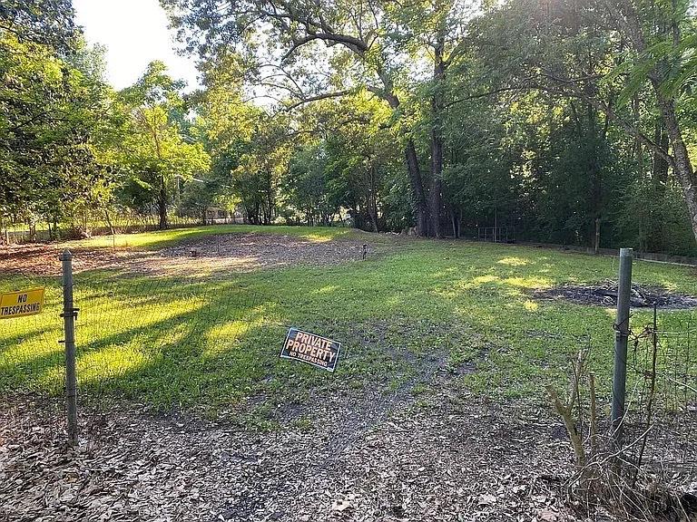 901 Dierks Street Property Photo 2