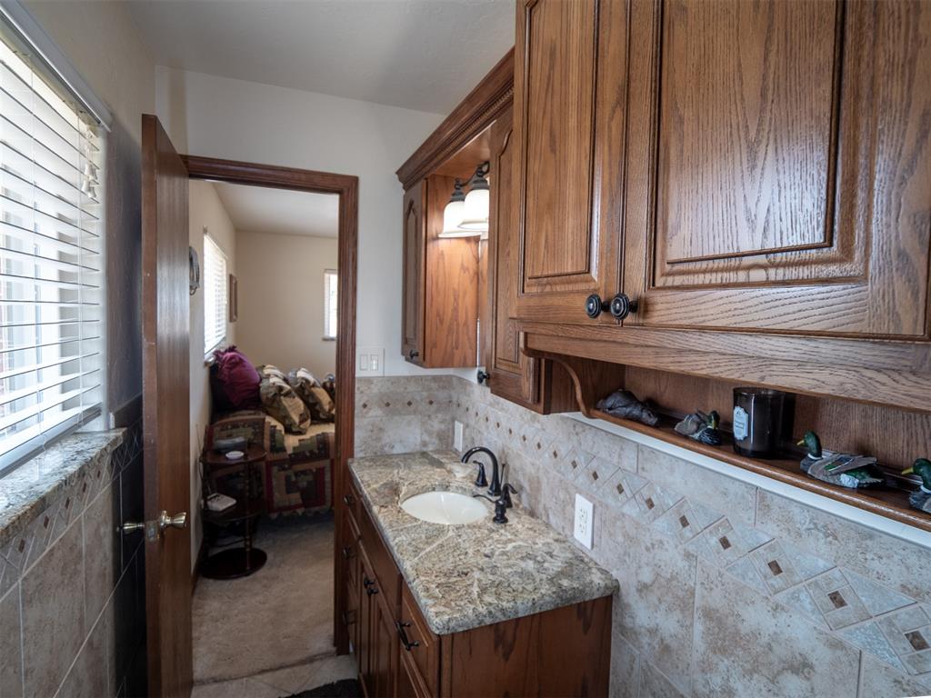 9613 S Highway 99 Property Photo 18